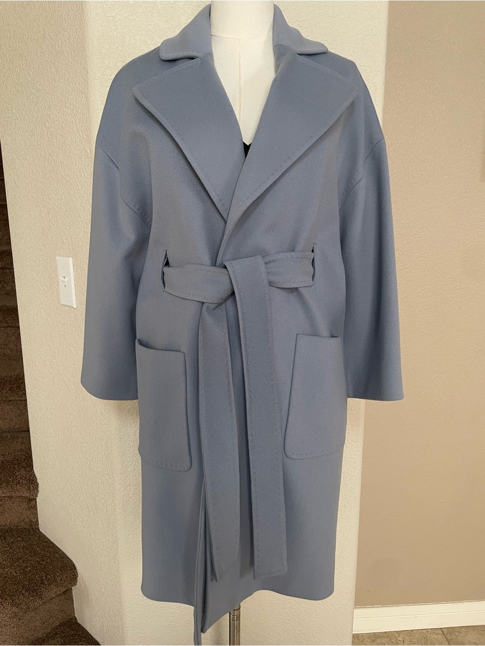 Heresis Loro Piana 100% Virgin Wool Italian Wrap Coat Size 40